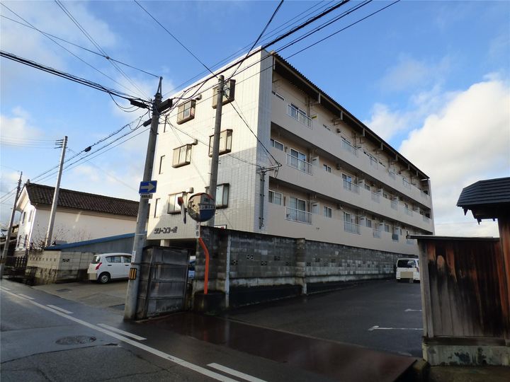 クリーンコーポの外観