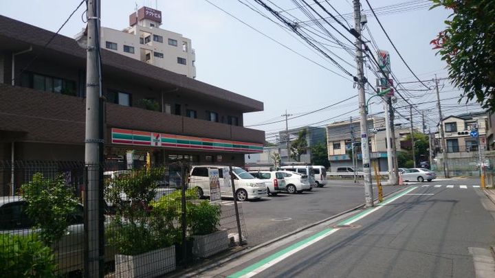 スカイクルーズ西東京の周辺