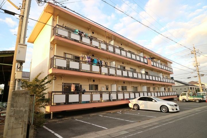 大橋マンションの外観