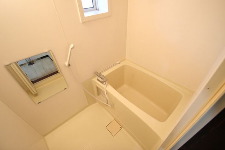 コーポ・レーベン Cの風呂