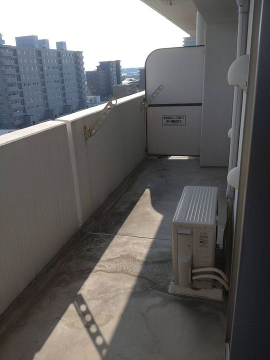 新潟県新潟市中央区美咲町1(マンション)の賃貸物件の内装
