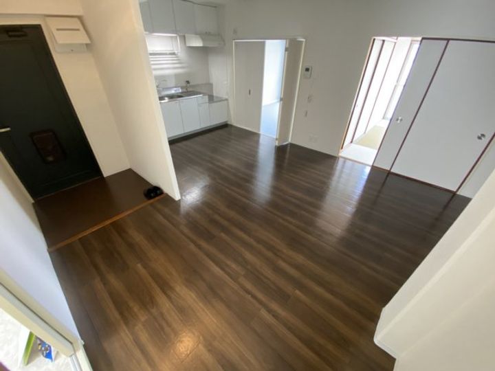 大阪府高槻市如是町(マンション)の賃貸物件の居間