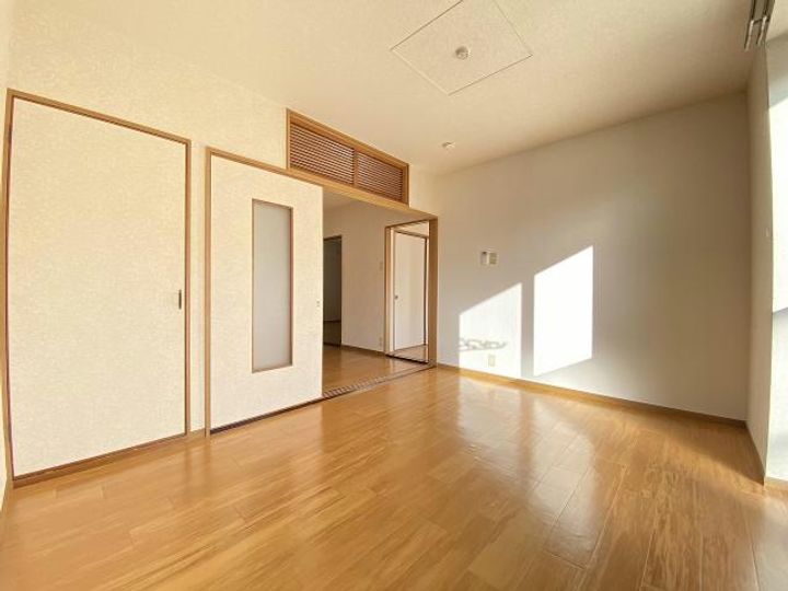 フローラルYMの居間