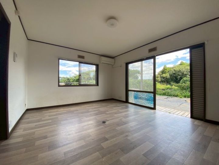 千葉県富里市十倉(一戸建)の賃貸物件の居間