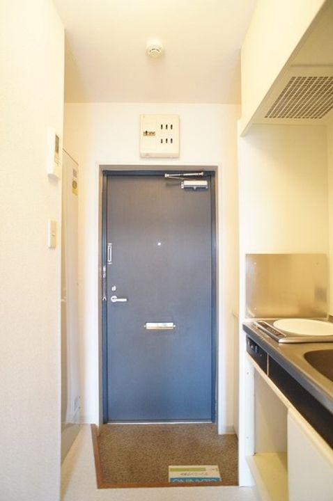 ラフィーネ中原の玄関