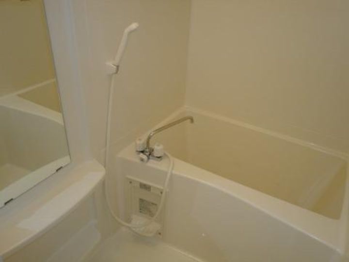 コンフォールの風呂