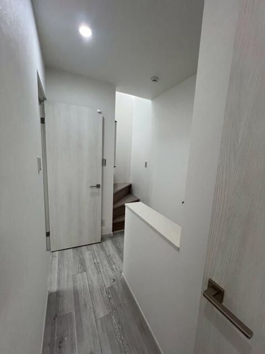 東京都台東区今戸1(一戸建)の賃貸物件の玄関