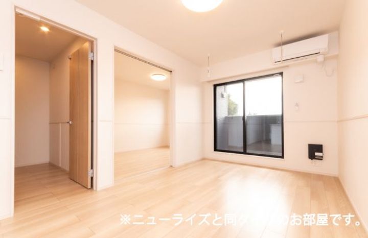 エレガンシアの居間