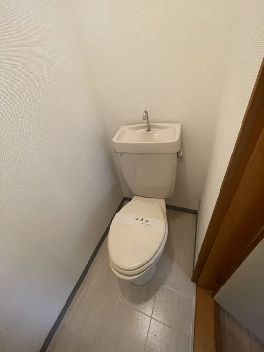 静岡県浜松市中央区曳馬4(アパート)の賃貸物件の内装