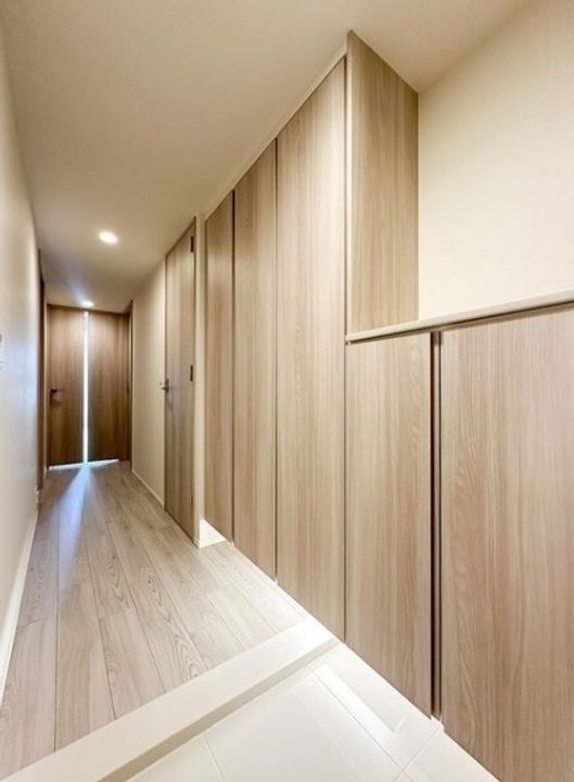 ザ・ケンジントン・レジデンス上池台の玄関