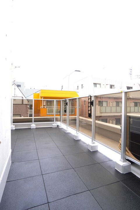 東京都新宿区新小川町の賃貸マンションの内装