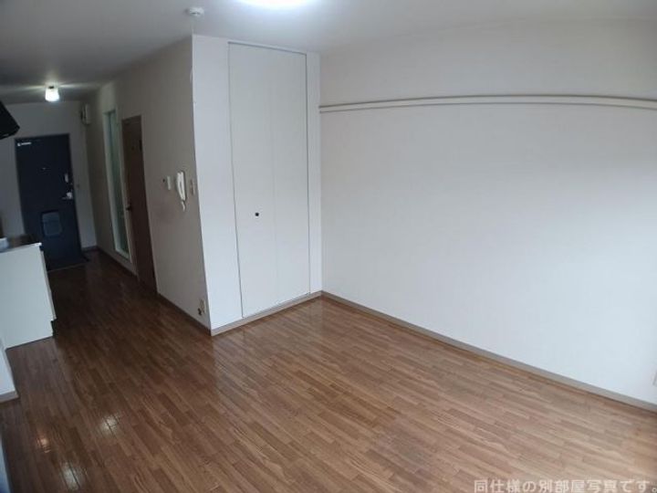 カレントシティ夏見の居間