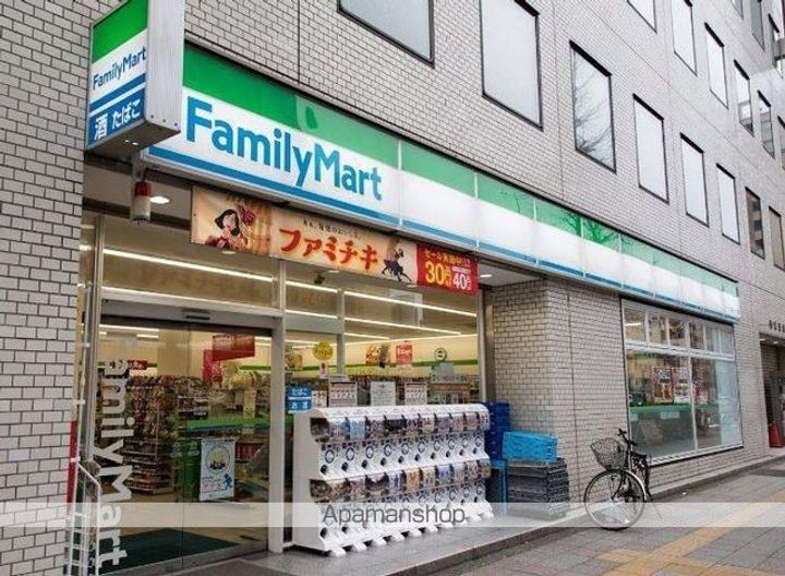 The Grand Blossomの周辺