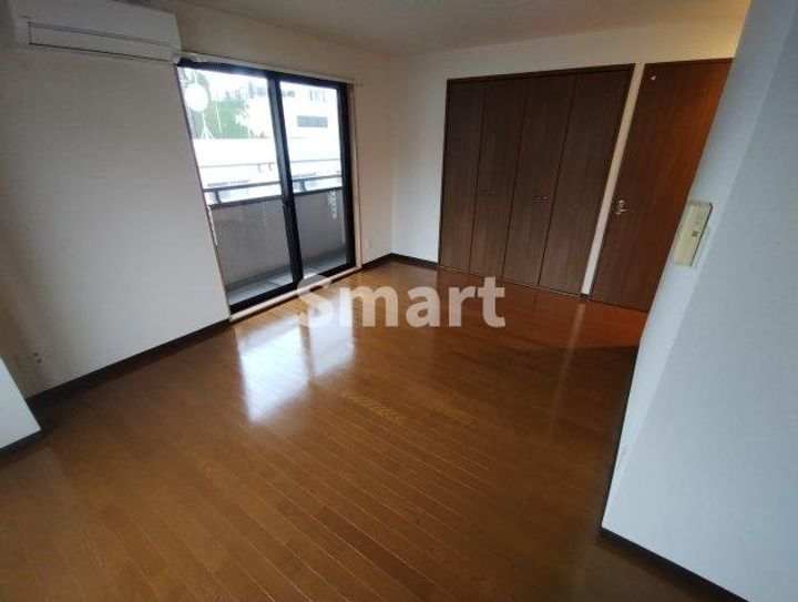 クレアーレの居間