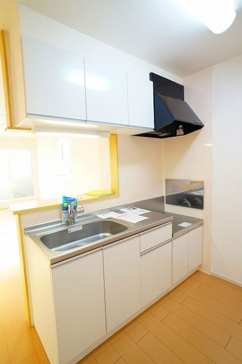 栃木県足利市五十部町(アパート)の賃貸物件のキッチン