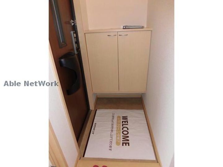 エテルナ須屋の玄関