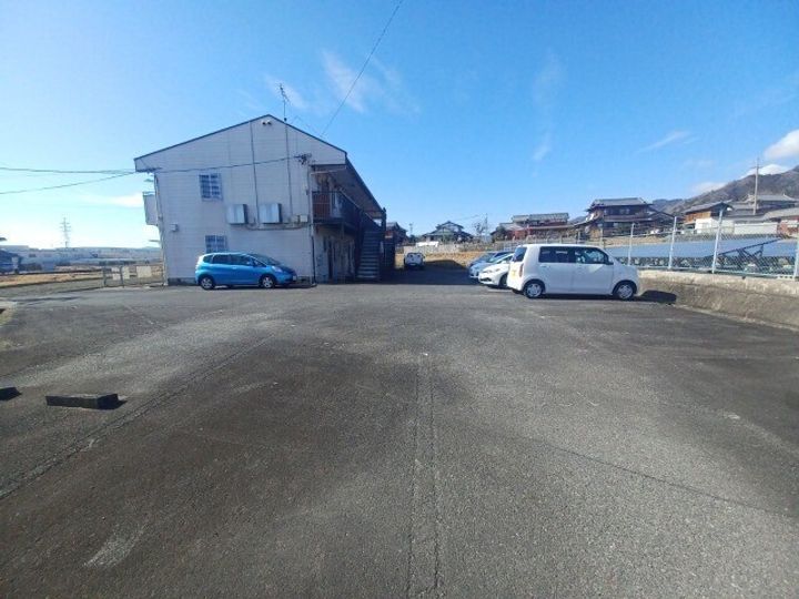 ハイツ三田の地図