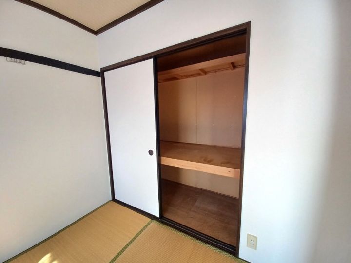 ハイツ三田の内装