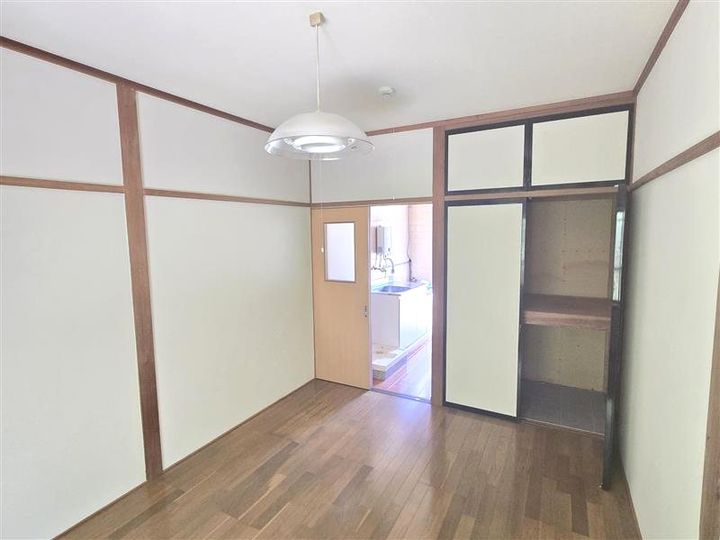 メゾントガワの内装