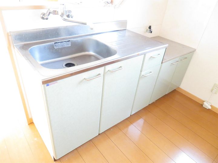 ロワイヤル・エポIIのキッチン