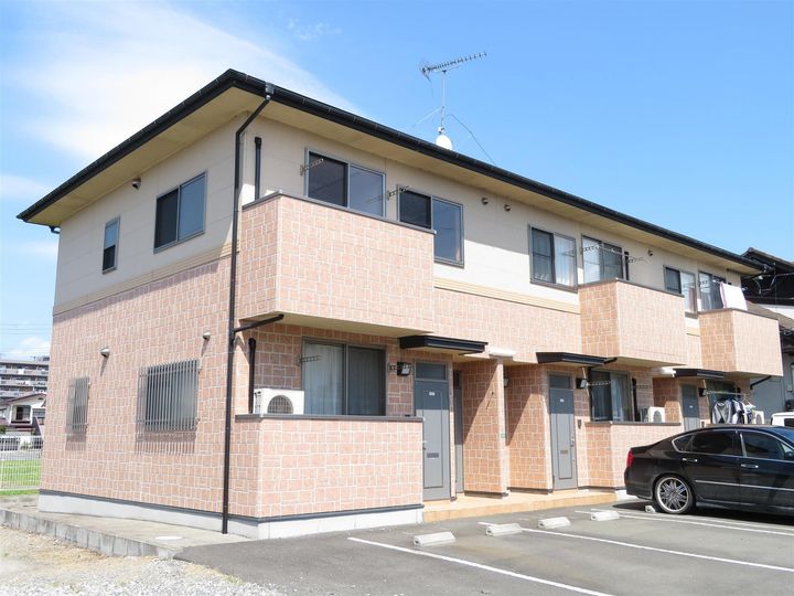 ロワイヤル・エポIIの外観