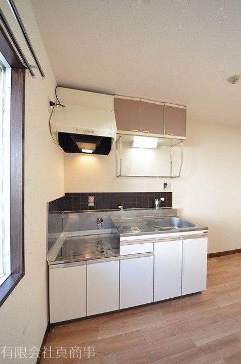 プティメゾンモンテローザのキッチン