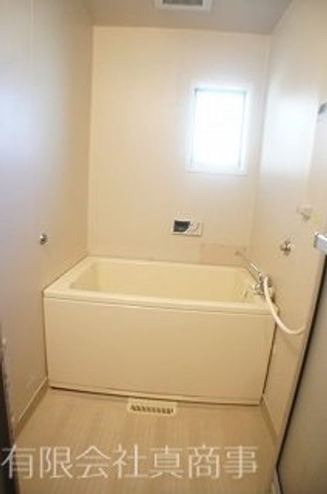 プティメゾンモンテローザの風呂