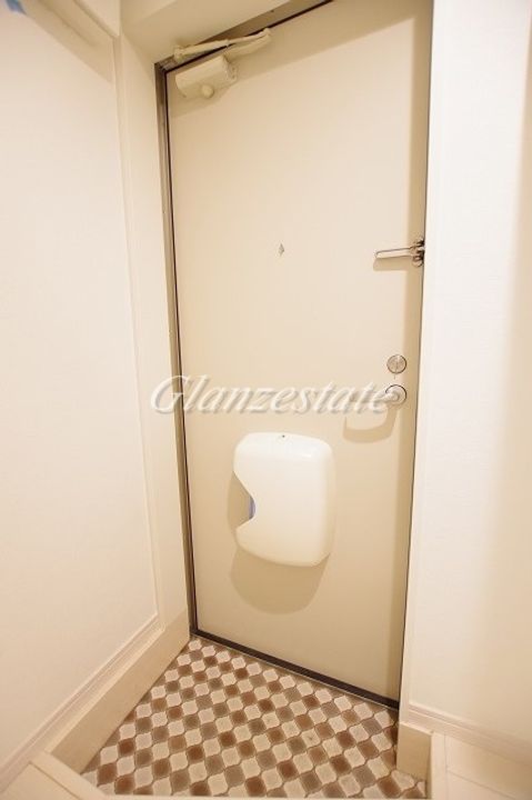 神奈川県川崎市中原区苅宿(アパート)の賃貸物件の玄関