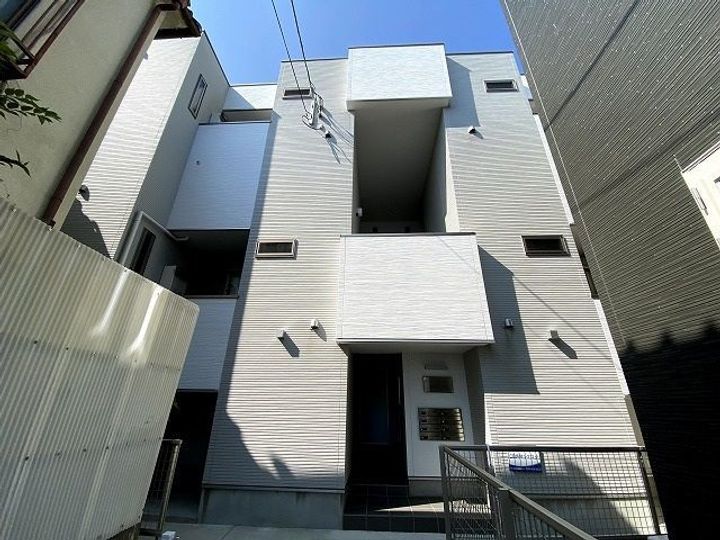 CB坪井シエスタの外観