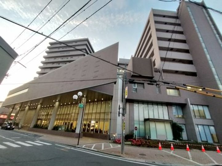 ティホシィの周辺