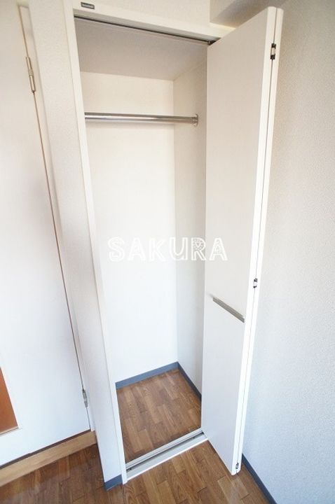 シャイニー長津田の内装