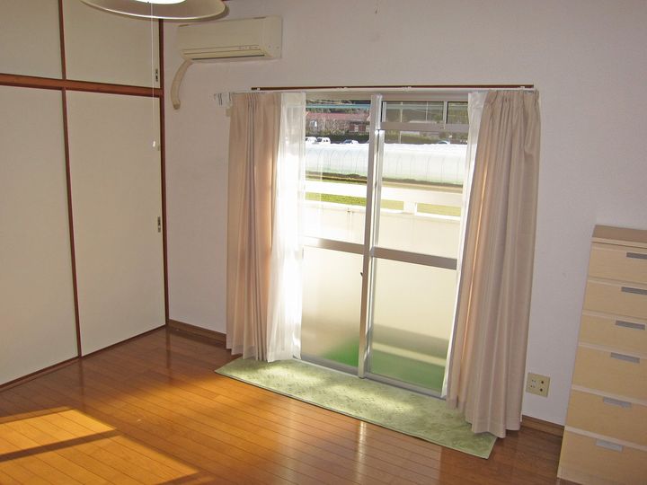 メルシーハイツの居間