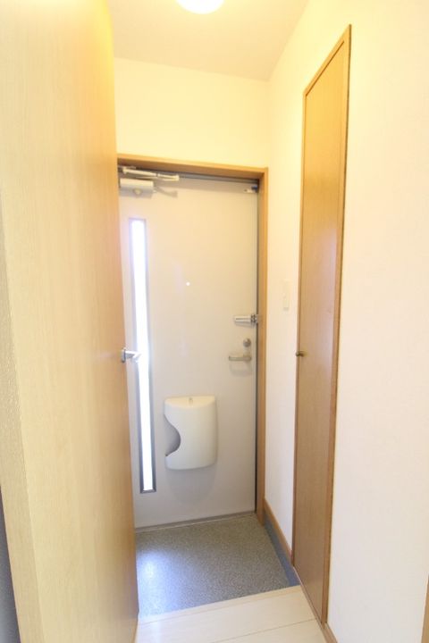 Sereo姶良 C棟の玄関