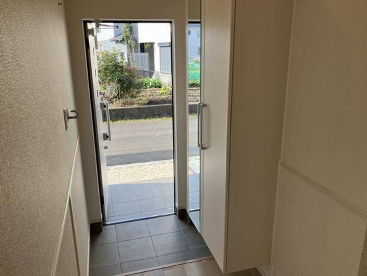 レベッカの玄関