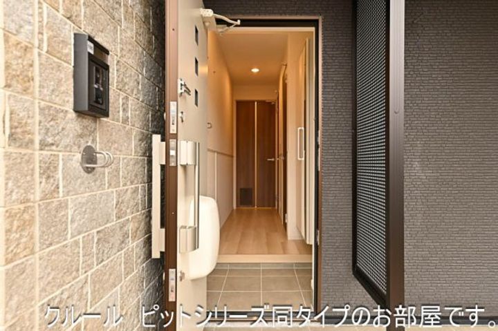 メゾン・ド・モリヤマ Iの玄関