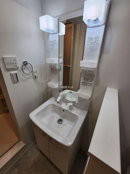 大阪府堺市西区鳳東町3(アパート)の賃貸物件の内装