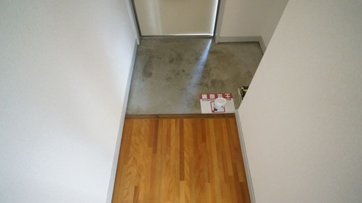 ノーブルタウンの玄関