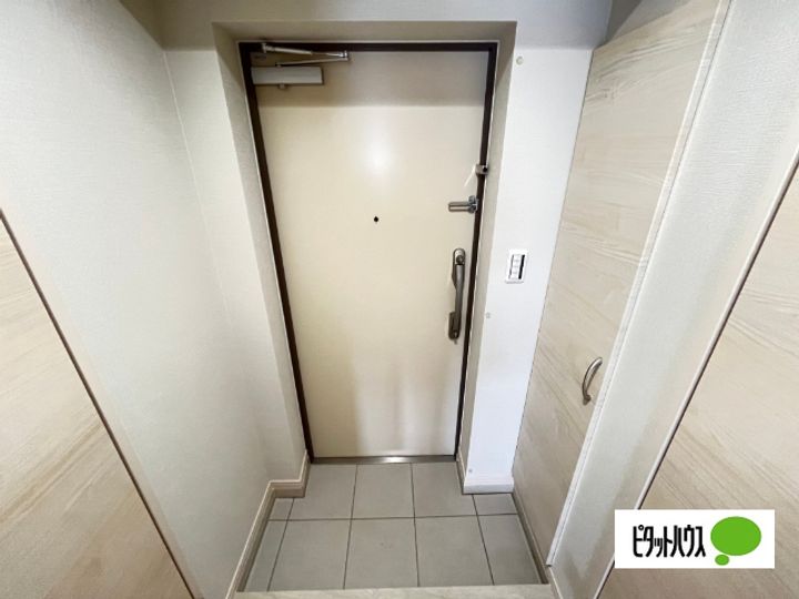 GRAN PASEO谷在家の玄関