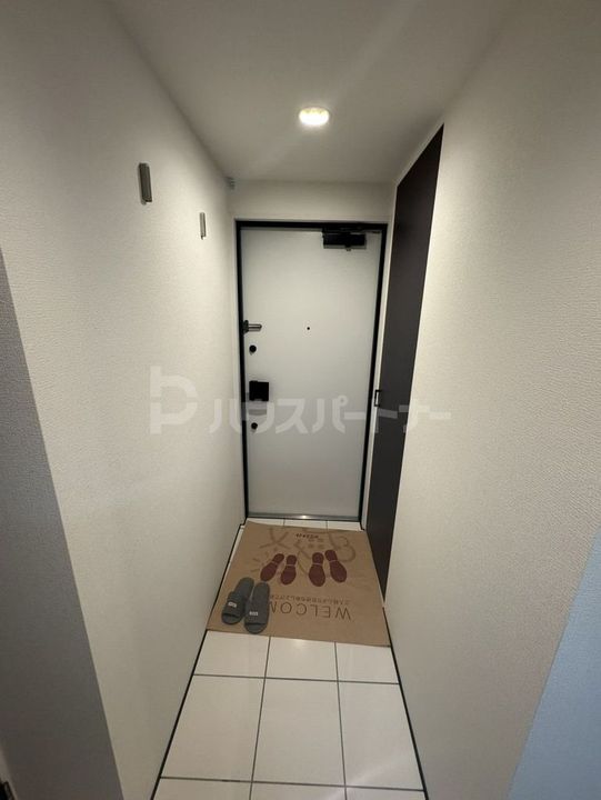 ReveResidence駒込の玄関