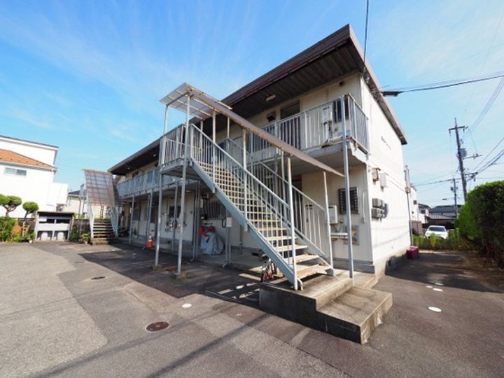 高尾アパートの外観