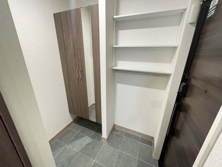 D-ROOM高須2丁目 A棟の玄関