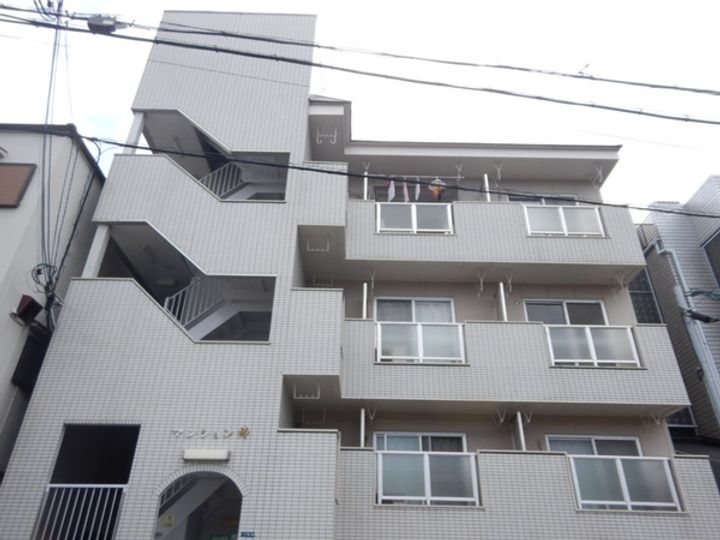 マンション寿の外観