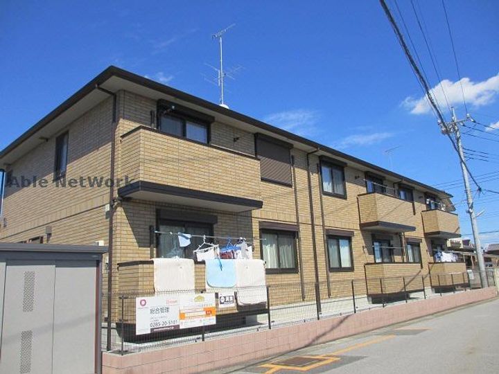 茨城県古河市茶屋新田(アパート)の賃貸物件の外観