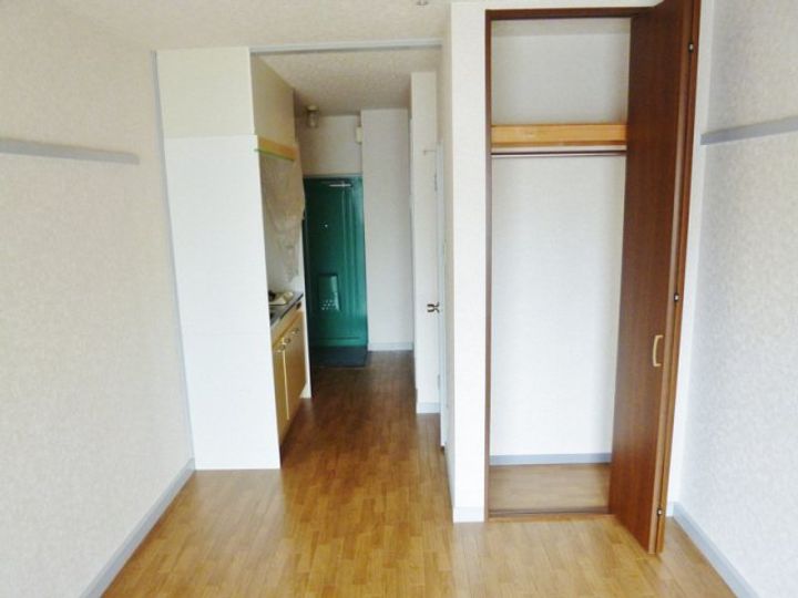 兵庫県西宮市里中町2(マンション)の賃貸物件の内装