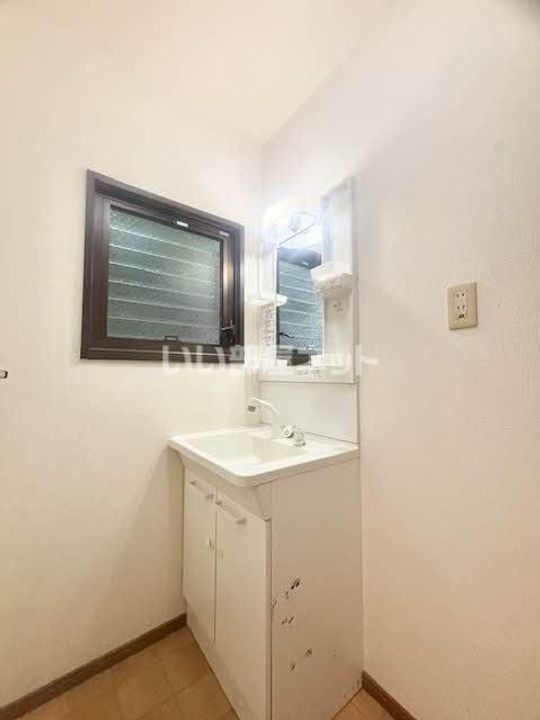 アークプラザ元町の内装