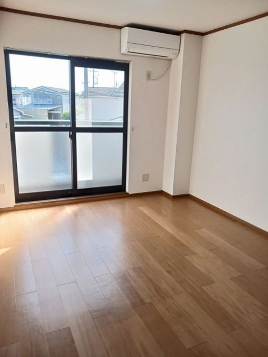 栃木県栃木市日ノ出町(アパート)の賃貸物件の居間