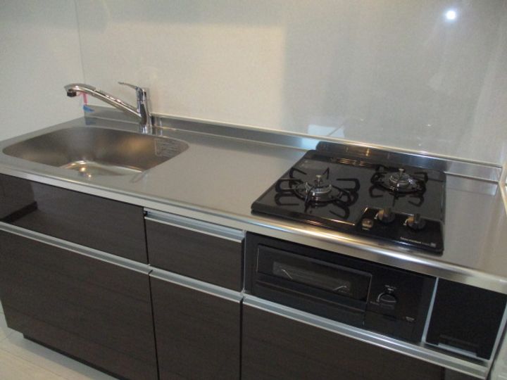 RSキャスバルクォーレ榴ヶ岡のキッチン