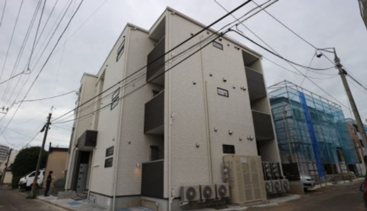 RSキャスバルクォーレ榴ヶ岡の外観