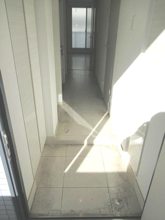 東京都江東区亀戸5(マンション)の賃貸物件の玄関