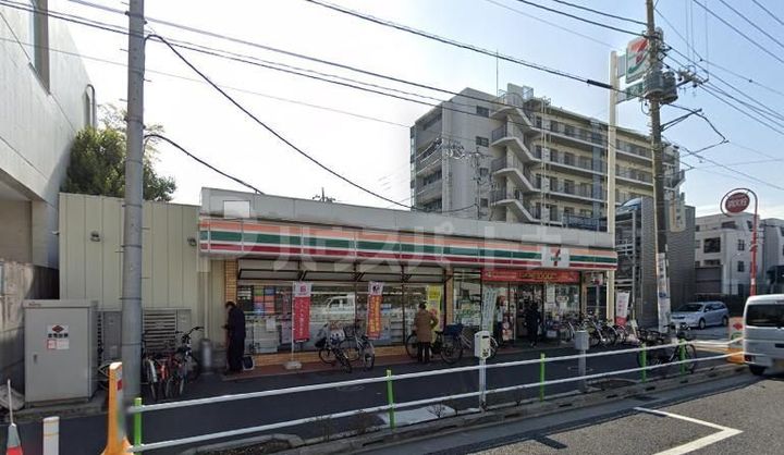 ステージ グラシアの周辺